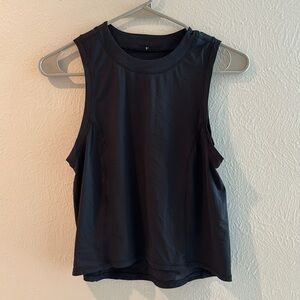 Lululemon Sculpt Cropped Tank Top, size 4